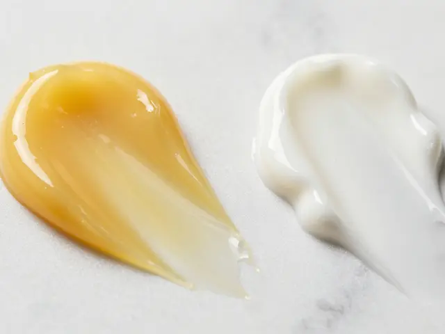 CBD-Balsam vs. CBD-Creme: Der Unterschied erklärt
